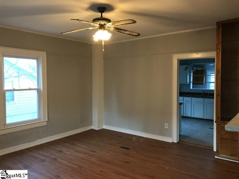22 Jones Street Greenville, SC 29611