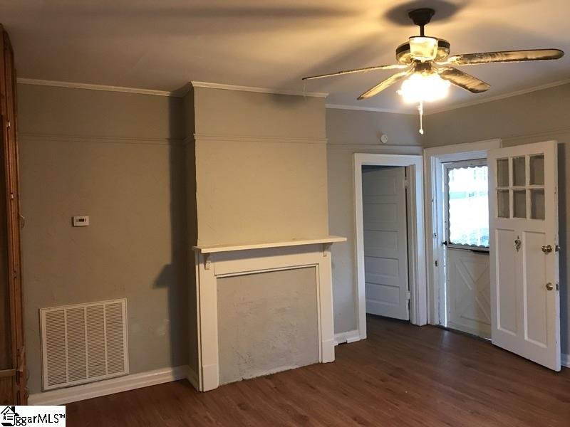 22 Jones Street Greenville, SC 29611