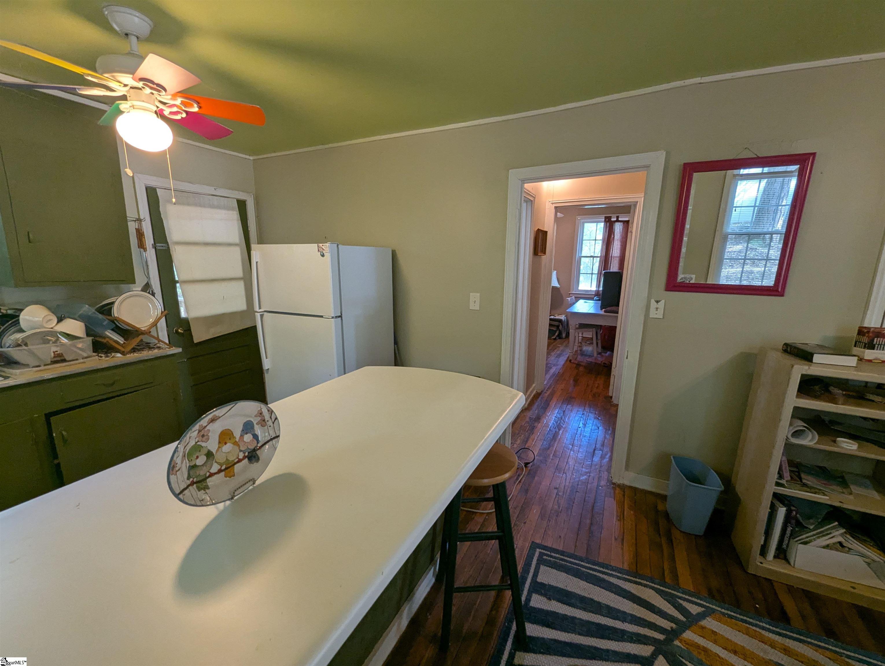 209 N Skyland Drive Cleveland, SC 29635