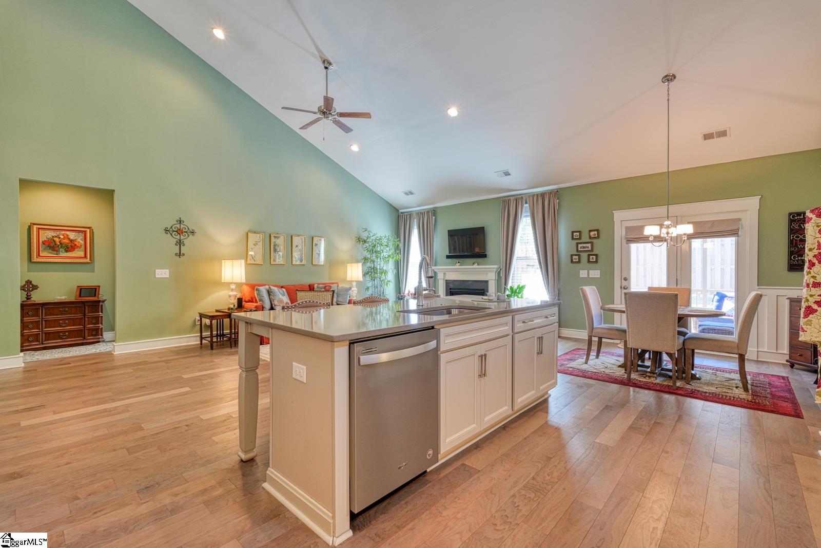 2 Ravencrest Court Simpsonville, SC 29680