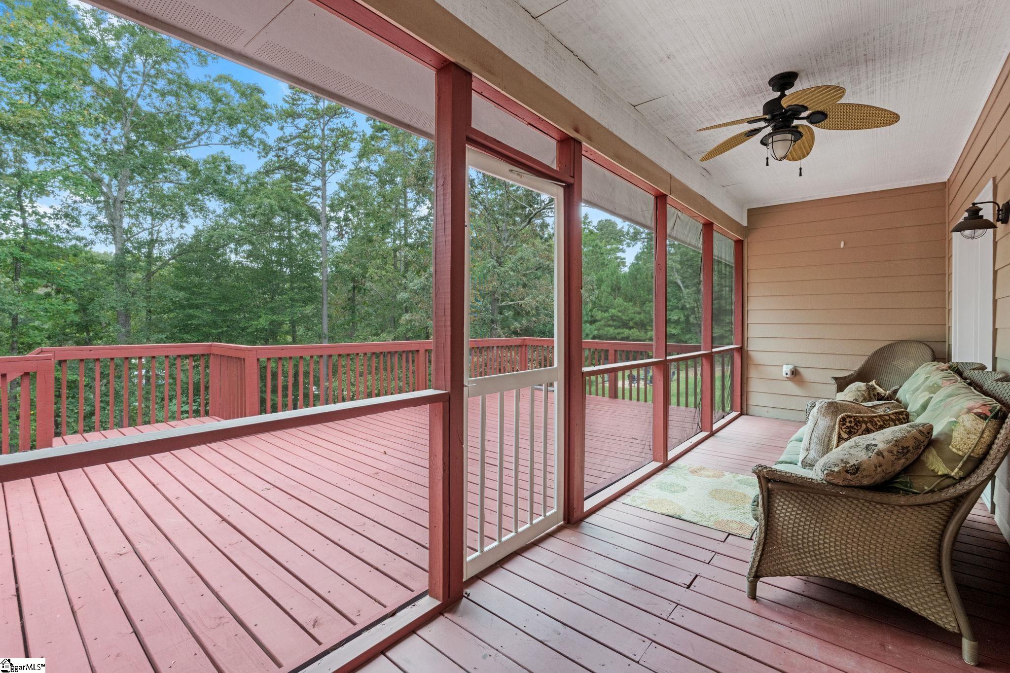 35 Villa Court Hartwell, GA 30643