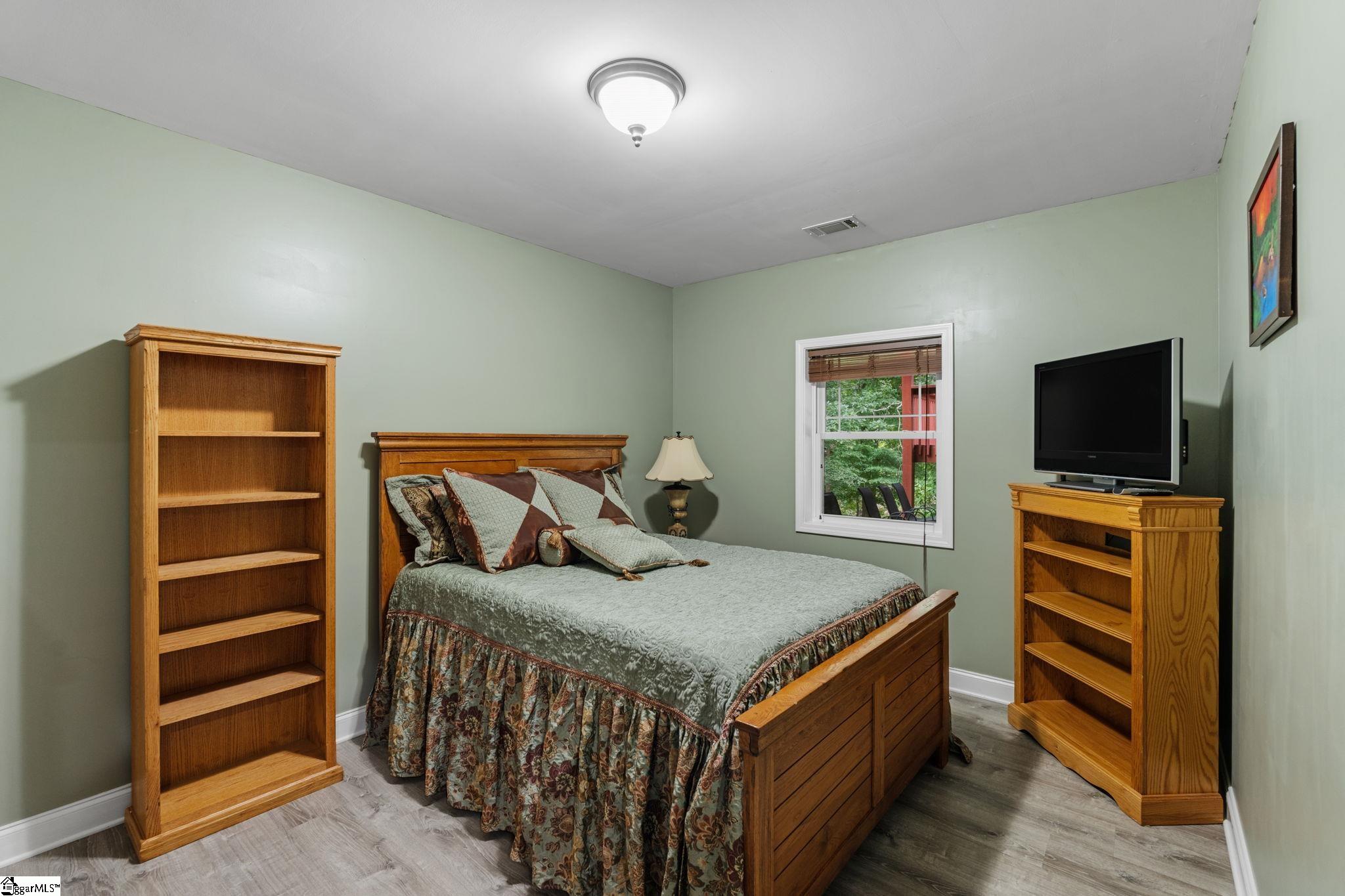 35 Villa Court Hartwell, GA 30643