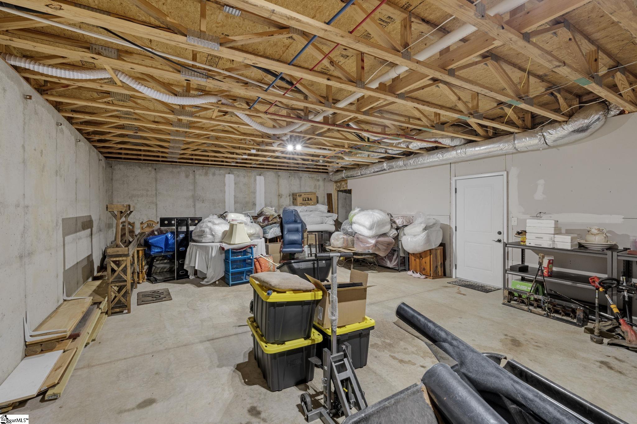 35 Villa Court Hartwell, GA 30643