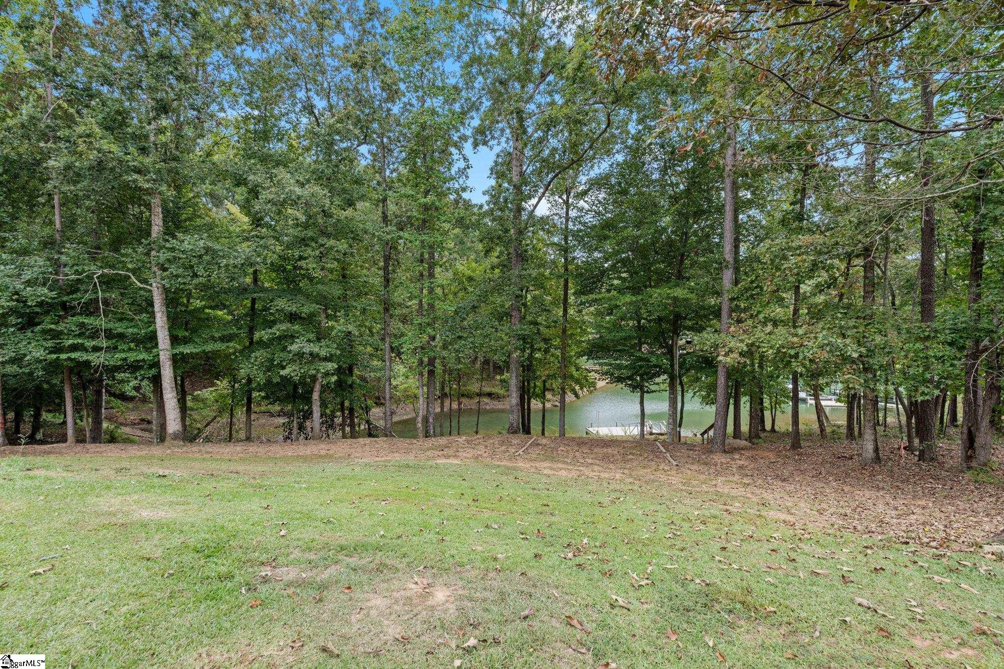 35 Villa Court Hartwell, GA 30643