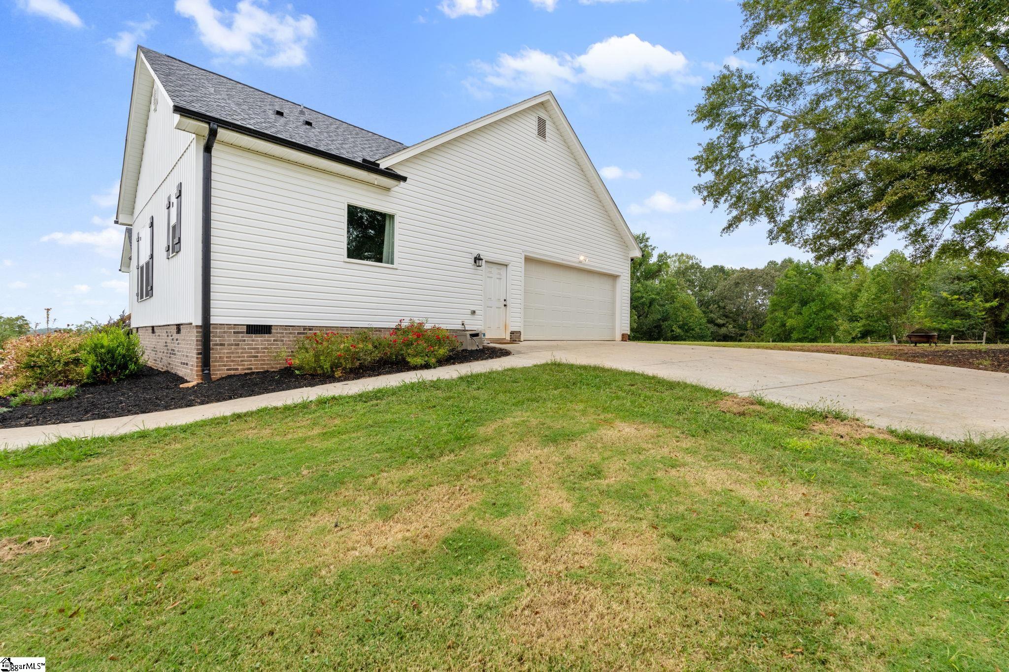 249 Cedar Hill Road Six Mile, SC 29682