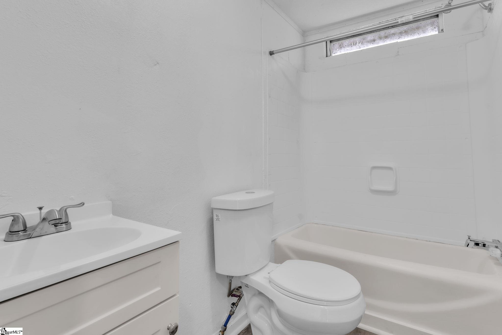 2100 Horseshoe Falls Road Enoree, SC 29335