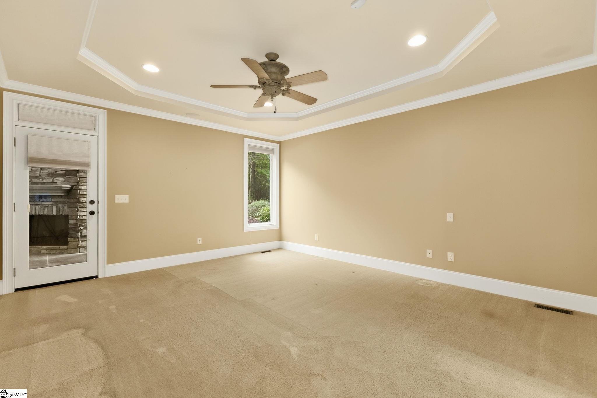 907 Sugar Oak Court Simpsonville, SC 29680