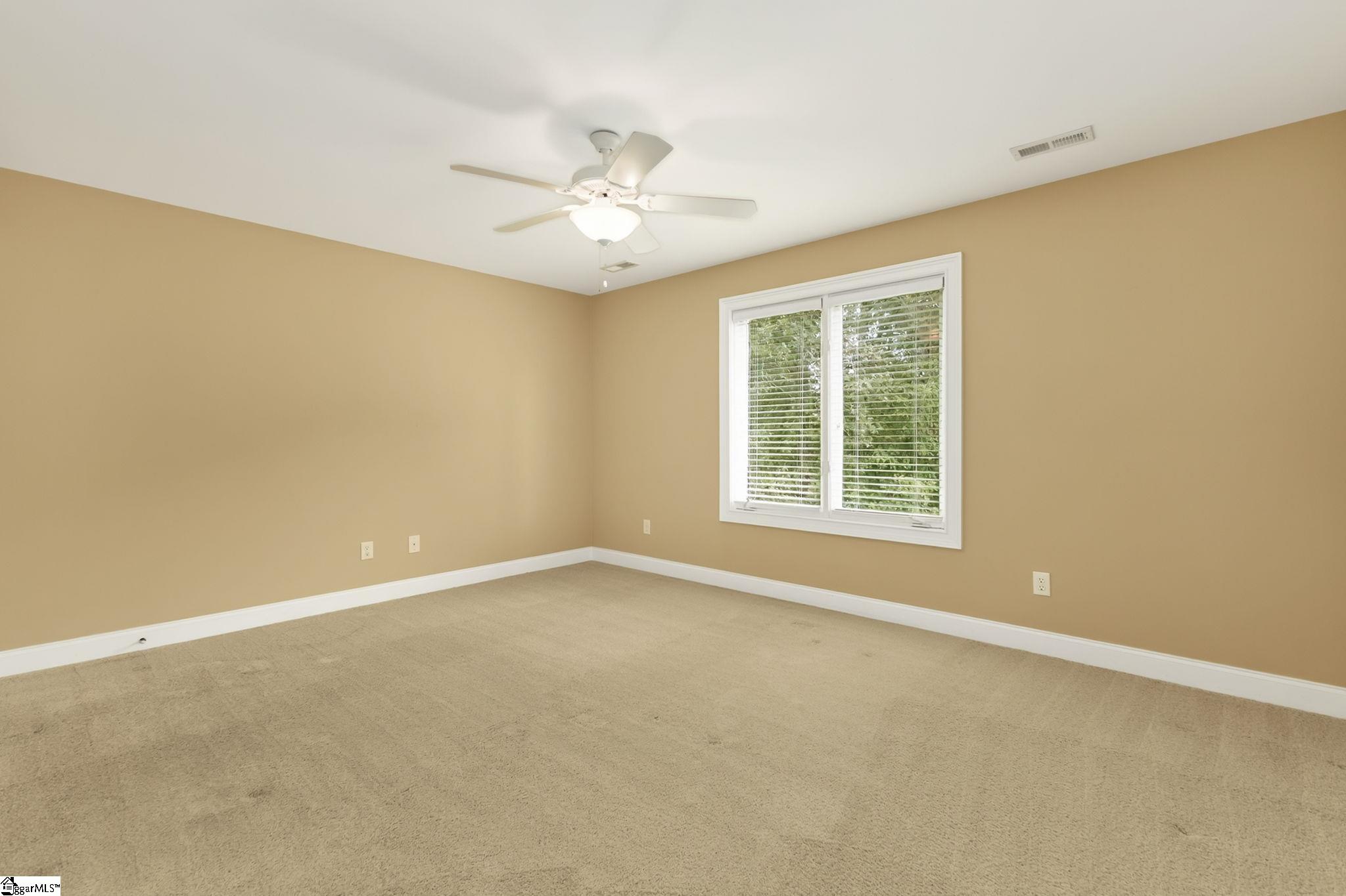 907 Sugar Oak Court Simpsonville, SC 29680