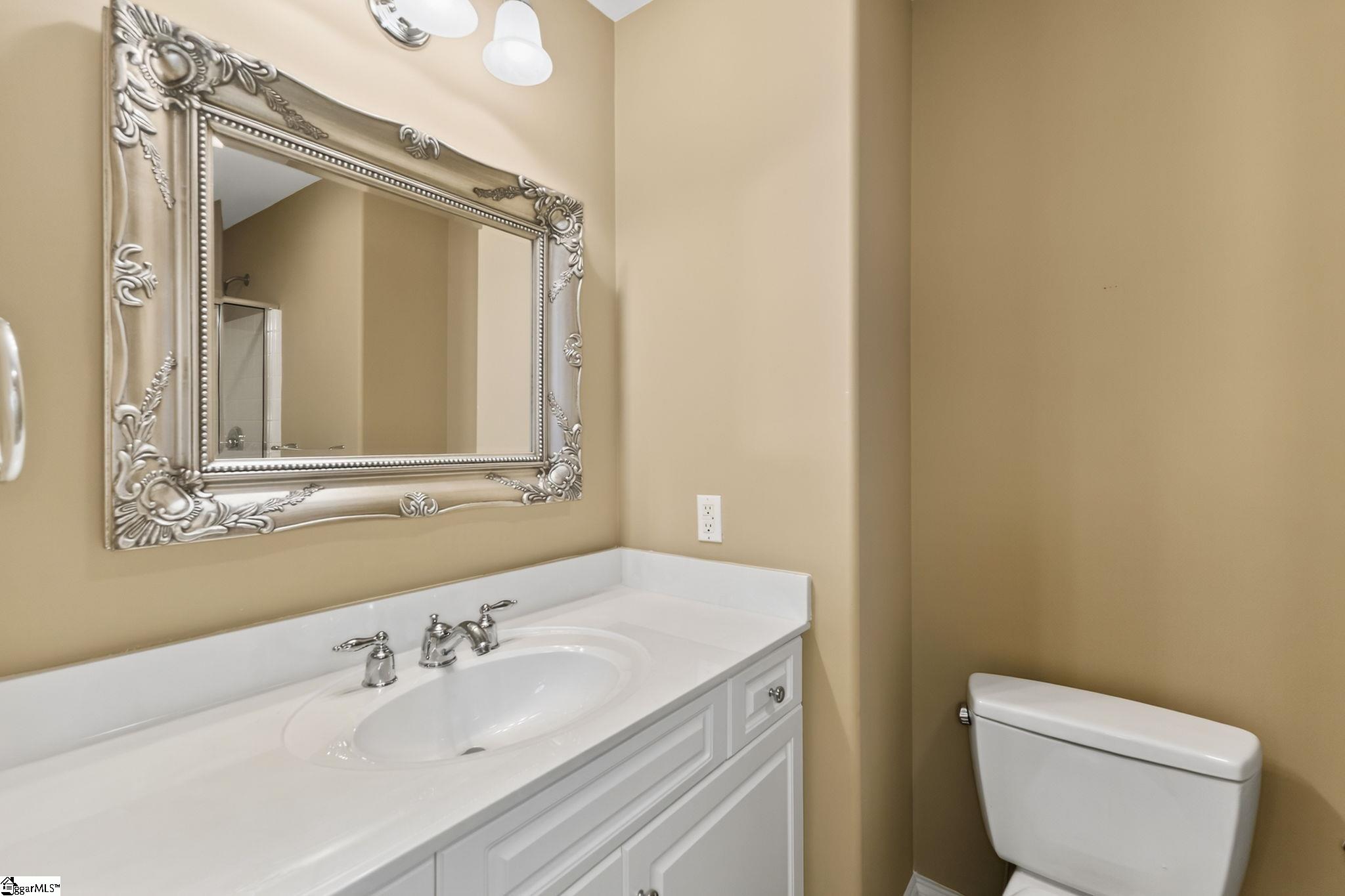 907 Sugar Oak Court Simpsonville, SC 29680