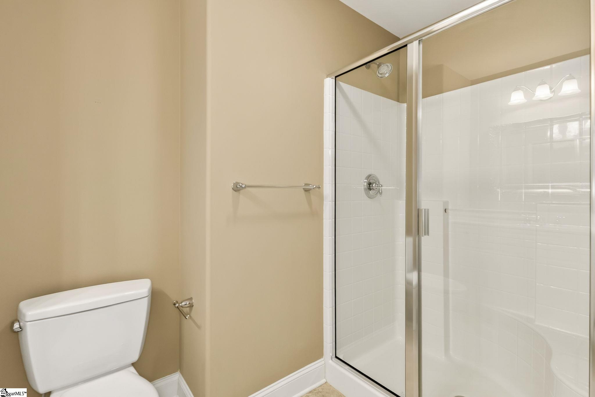 907 Sugar Oak Court Simpsonville, SC 29680