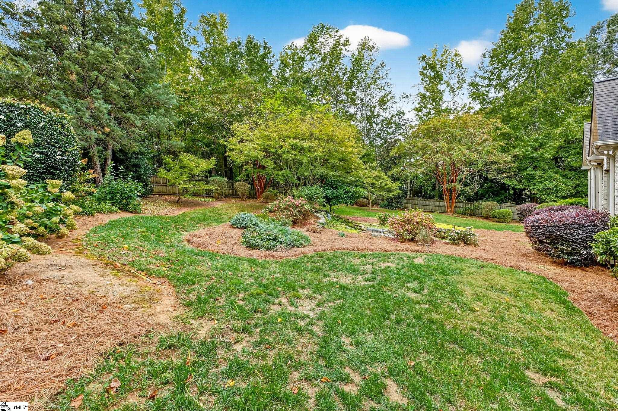 907 Sugar Oak Court Simpsonville, SC 29680