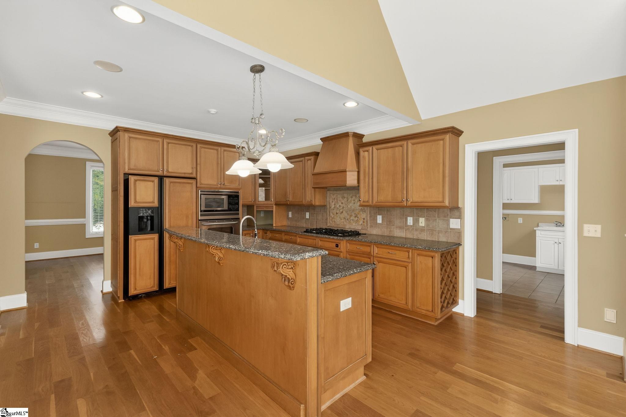 907 Sugar Oak Court Simpsonville, SC 29680