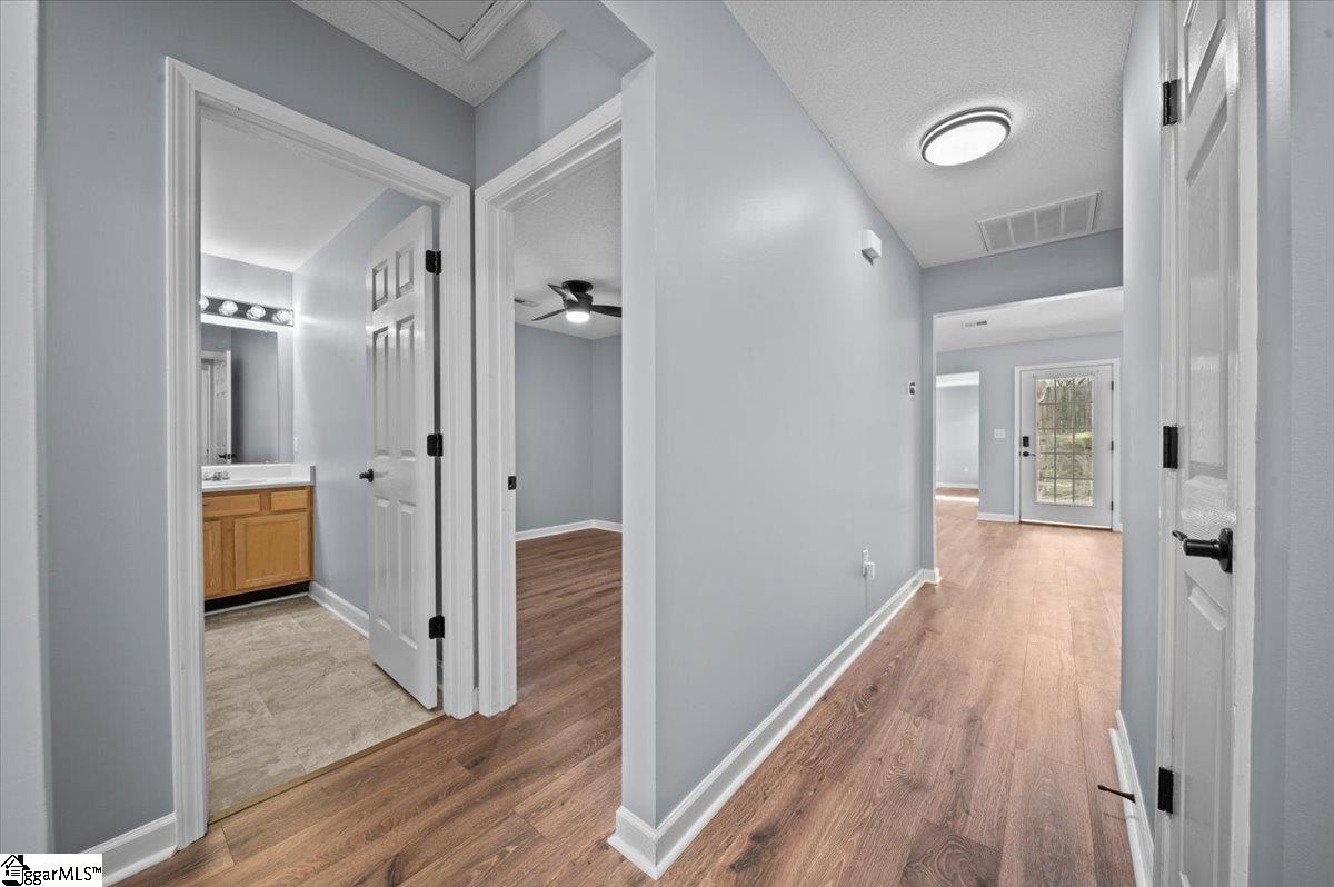 616 N Brown Beaver Court Moore, SC 29369
