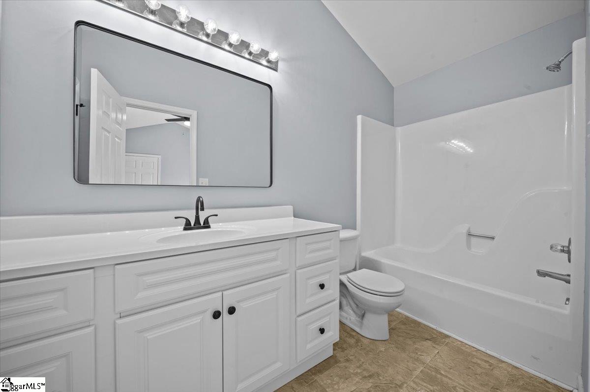 616 N Brown Beaver Court Moore, SC 29369