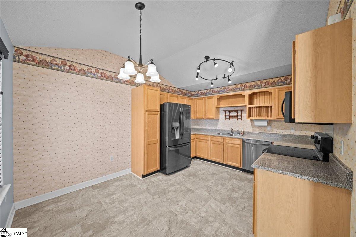 616 N Brown Beaver Court Moore, SC 29369