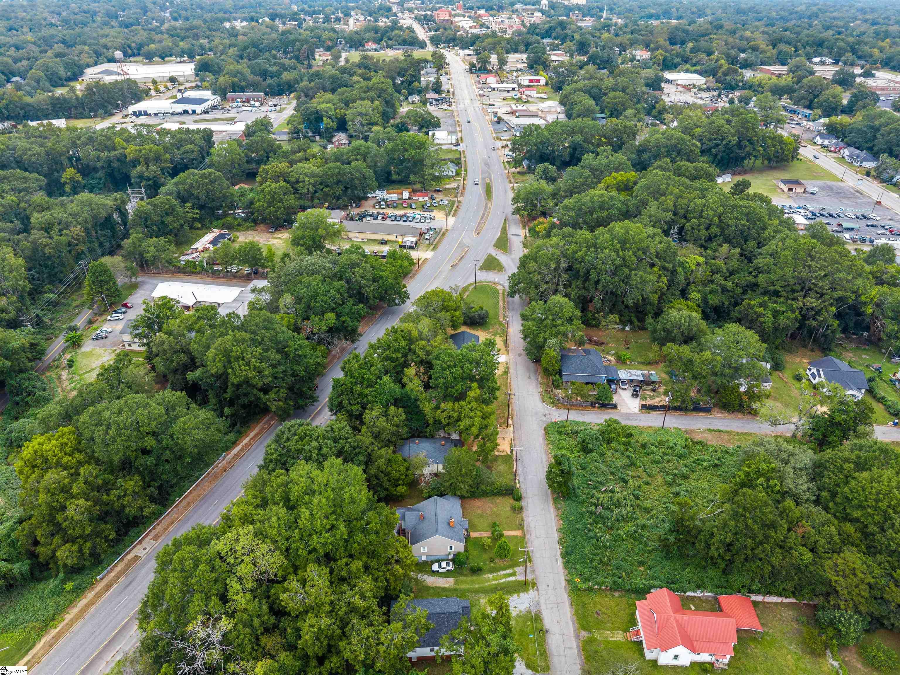 1606 S Murray Avenue Extension Anderson, SC 29624