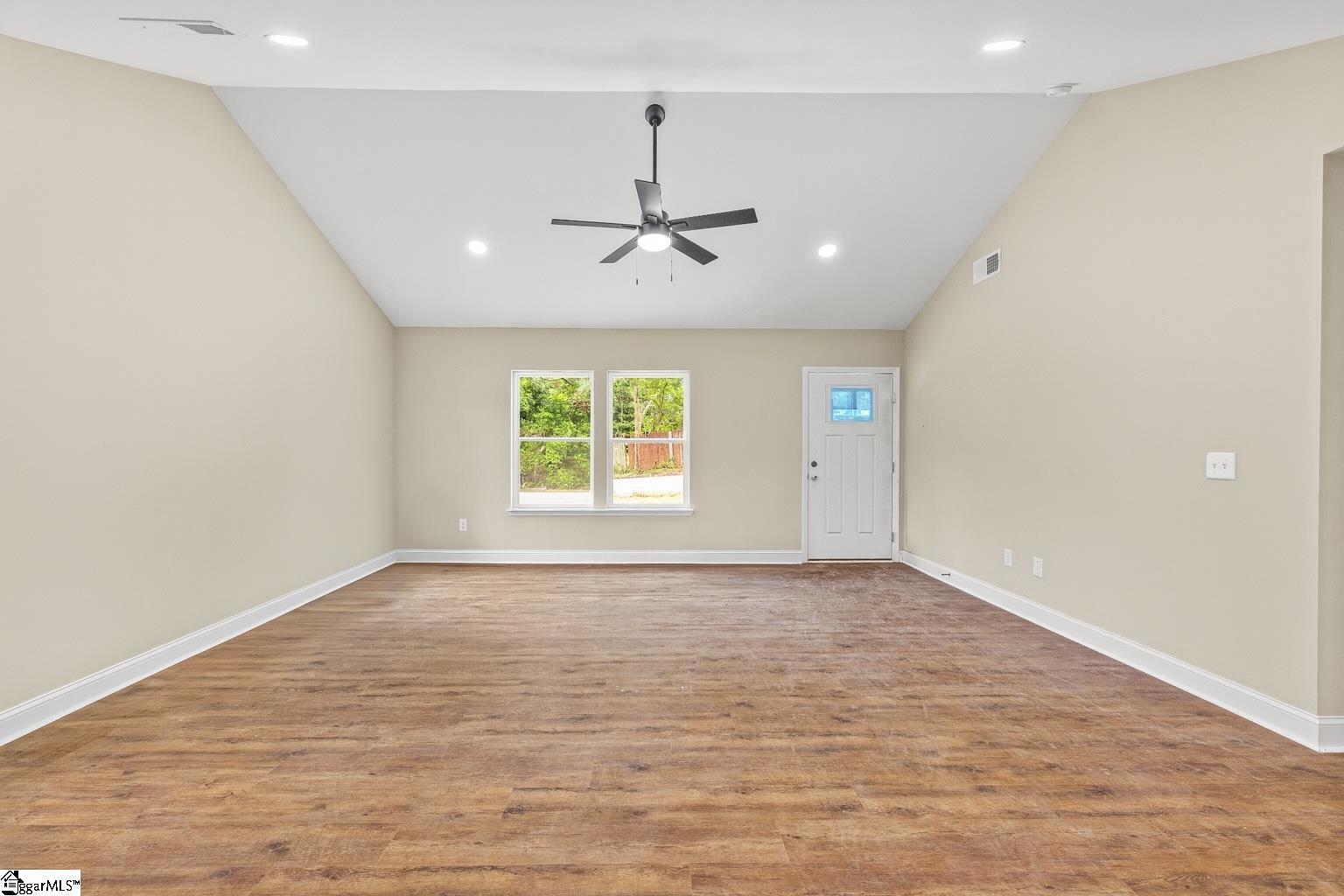 1606 S Murray Avenue Extension Anderson, SC 29624