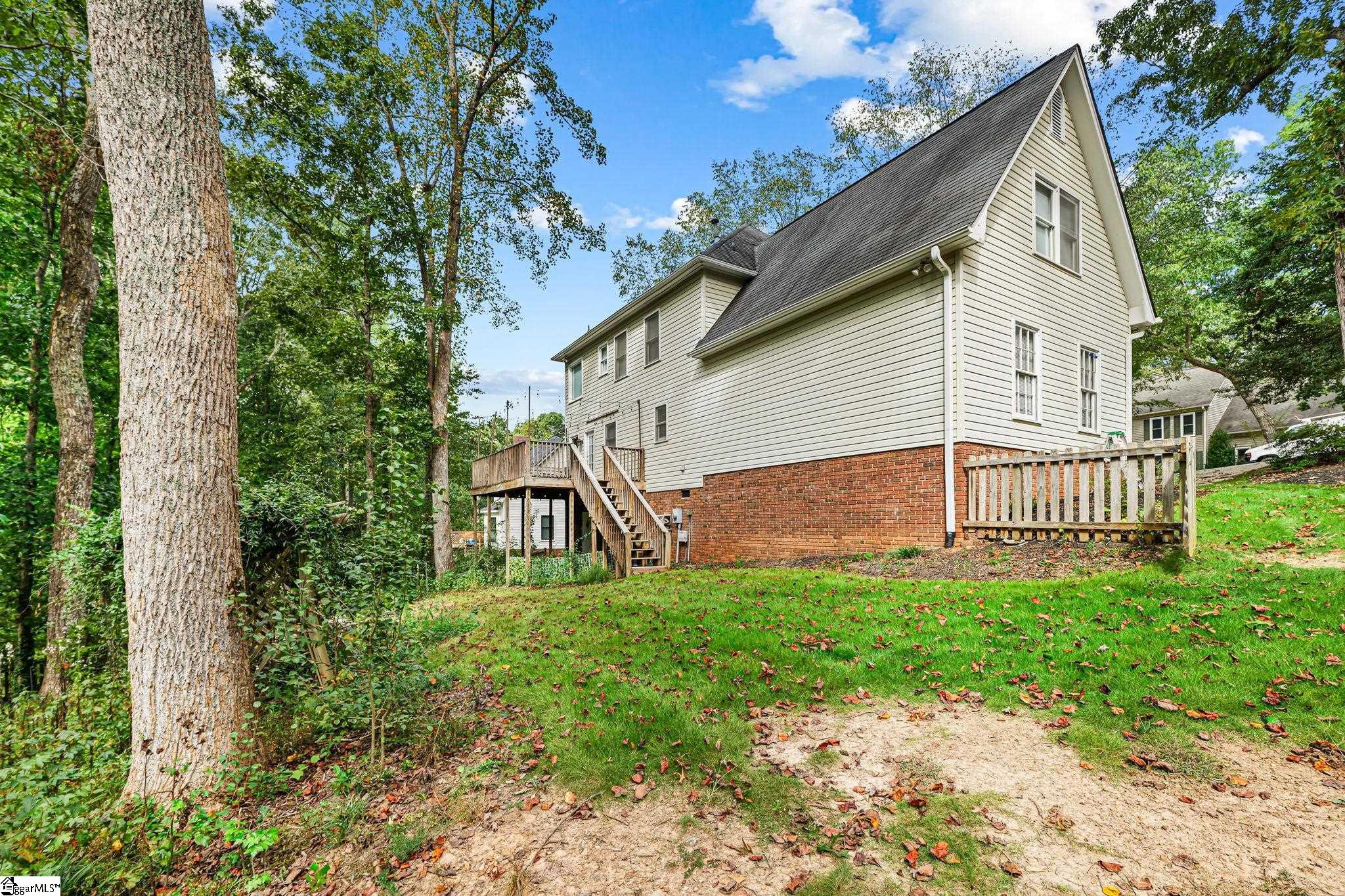 109 Deer Spring Lane Simpsonville, SC 29680