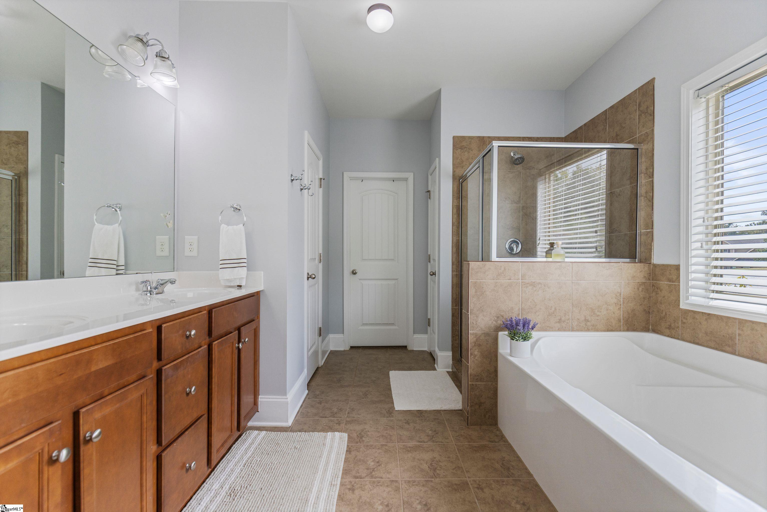 14 Latherton Court Greenville, SC 29607