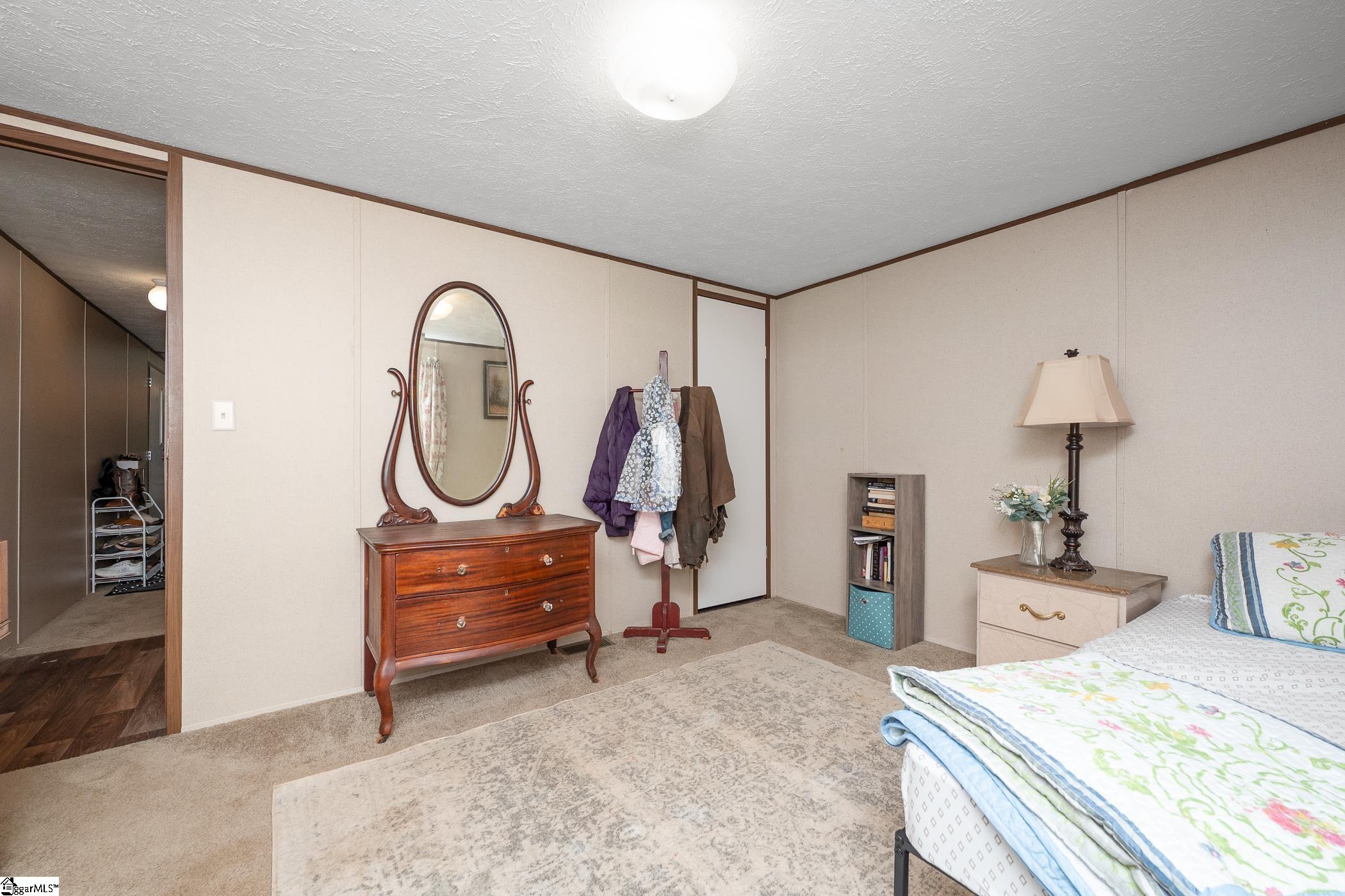 372 Powerhouse Road Ware Shoals, SC 29692