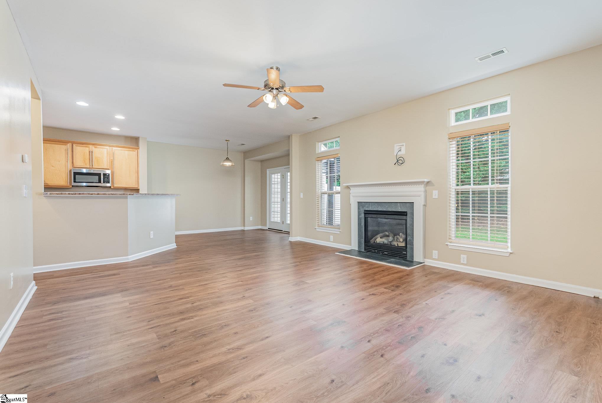 323 Majesty Court Greenville, SC 29615