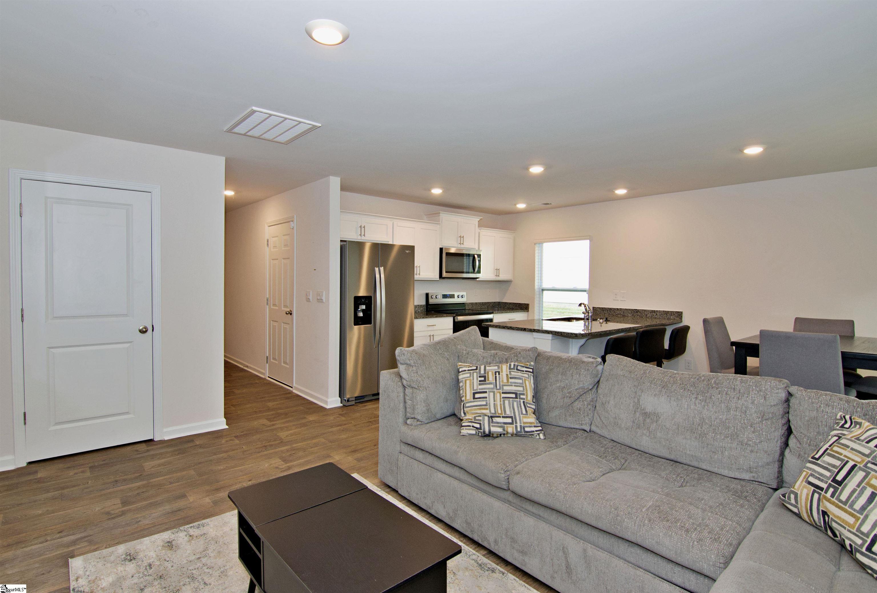 401 Oakmont Valley Trail Seneca, SC 29678