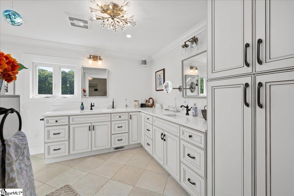 114 Locke Lane Mauldin, SC 29662