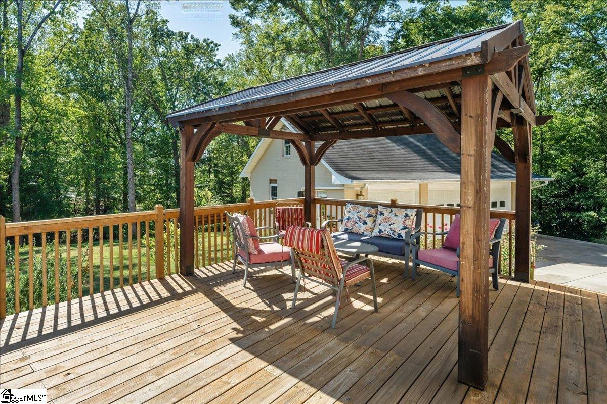 114 Locke Lane Mauldin, SC 29662