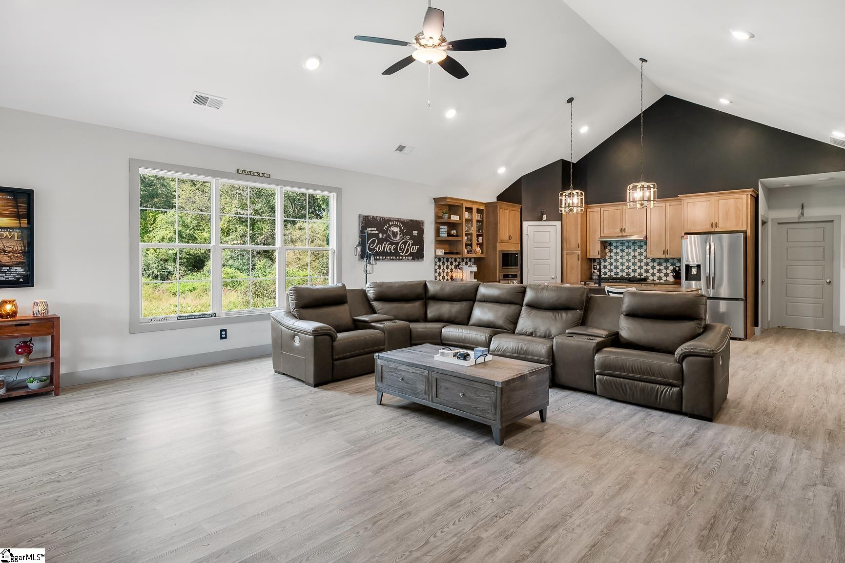 102 Stoneleigh Court Anderson, SC 29621