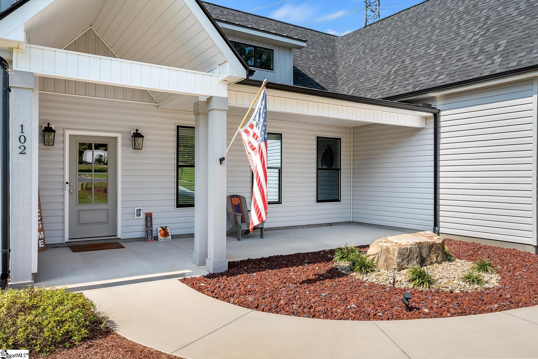 102 Stoneleigh Court Anderson, SC 29621