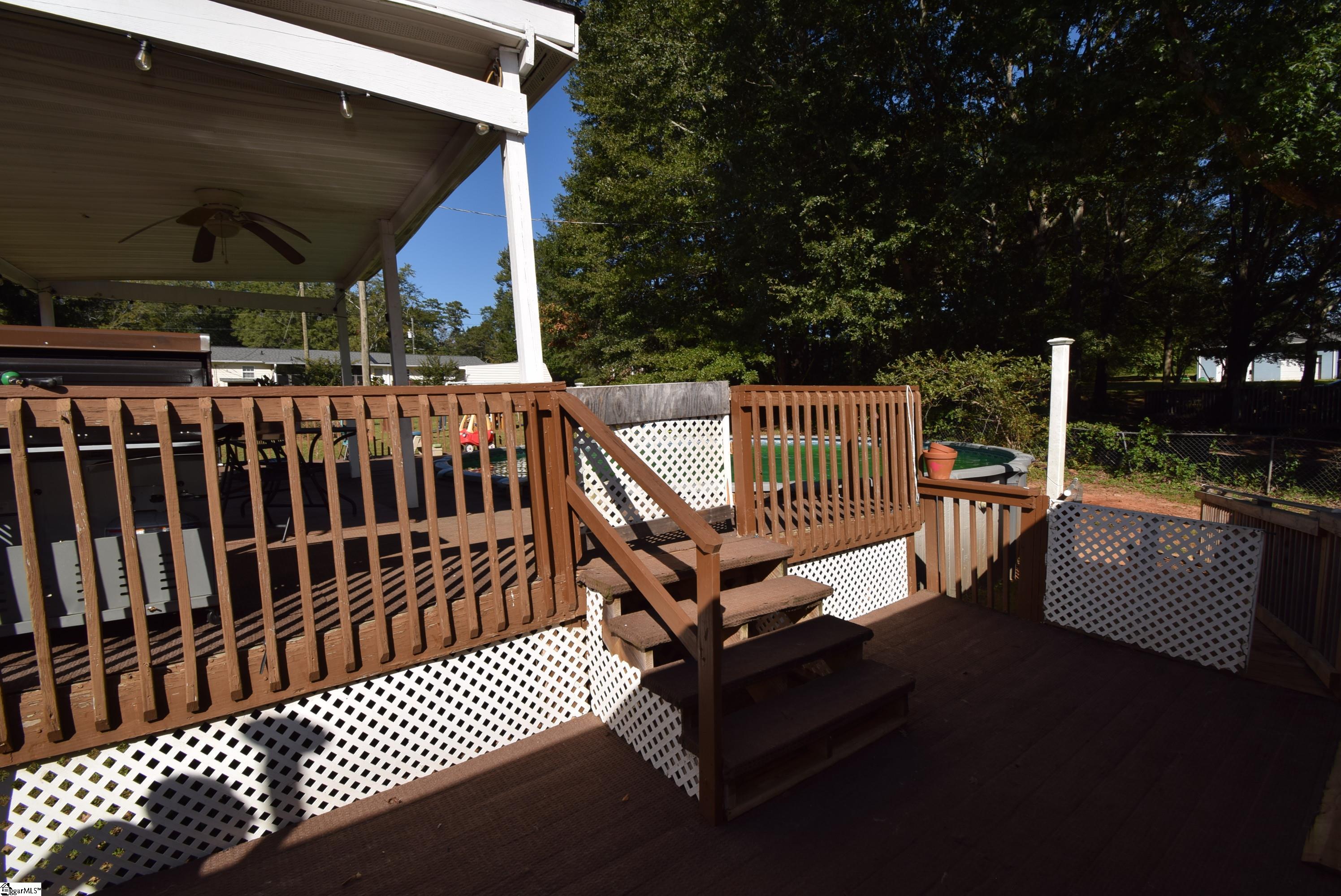 110 Meadow Drive Seneca, SC 29678