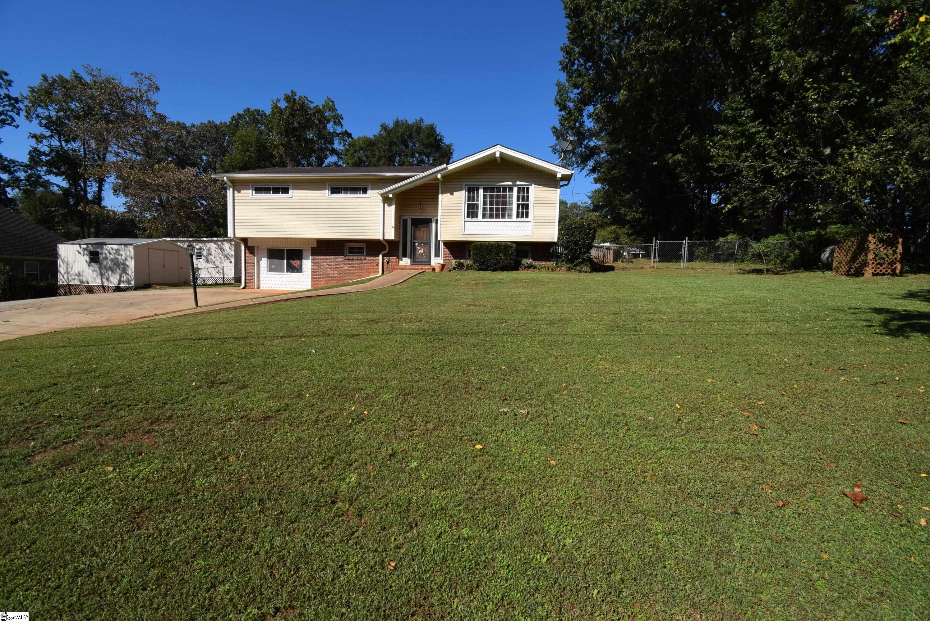 110 Meadow Drive Seneca, SC 29678