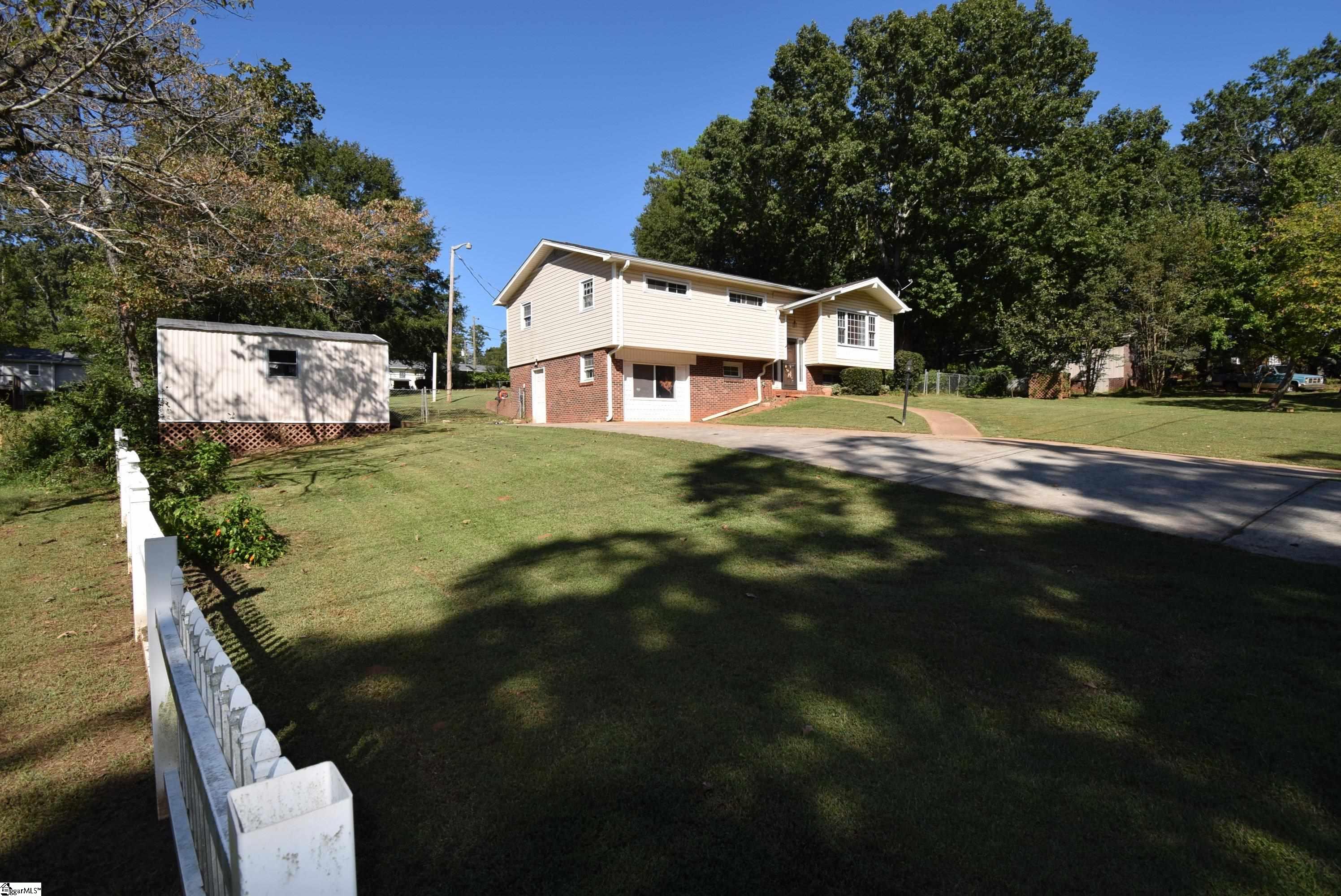 110 Meadow Drive Seneca, SC 29678