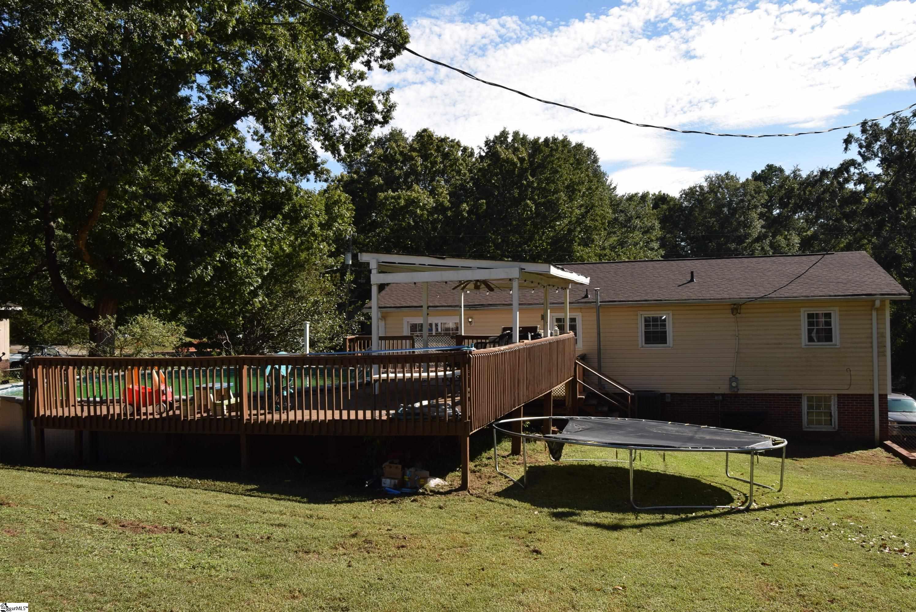 110 Meadow Drive Seneca, SC 29678