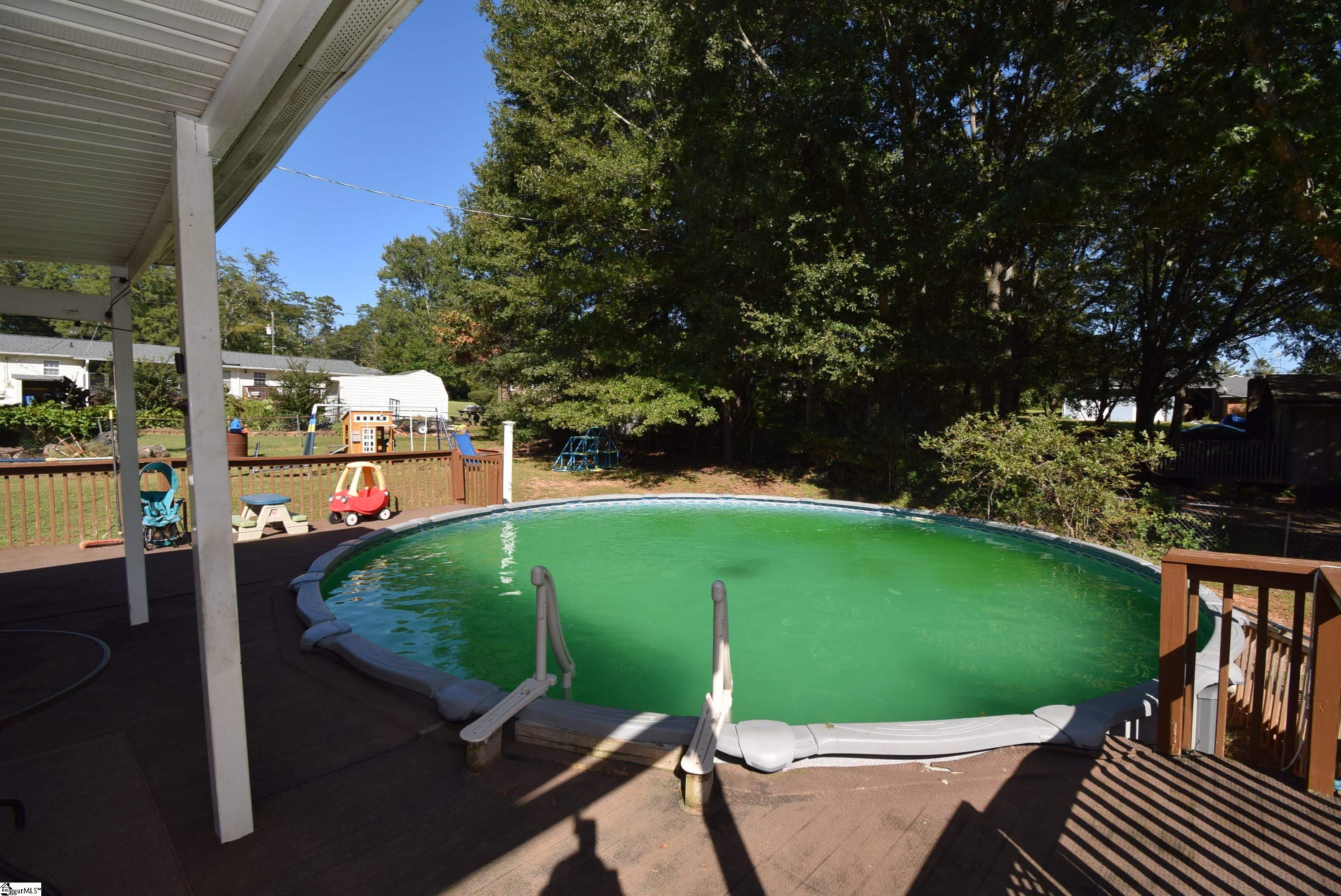 110 Meadow Drive Seneca, SC 29678