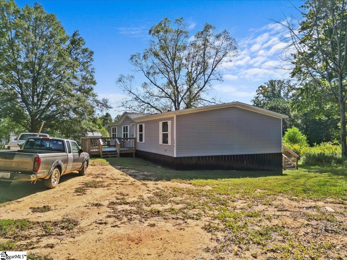 324 Cherokee Falls Road Blacksburg, SC 29702