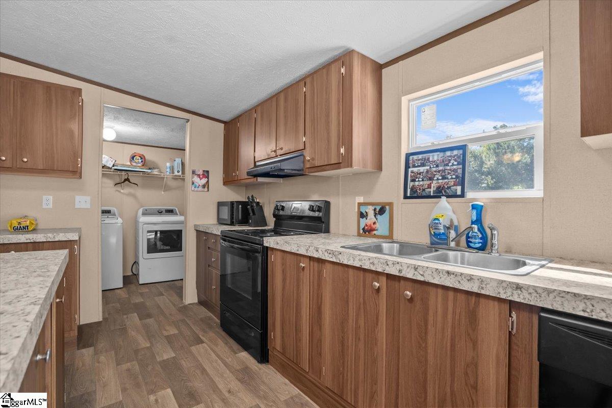 324 Cherokee Falls Road Blacksburg, SC 29702