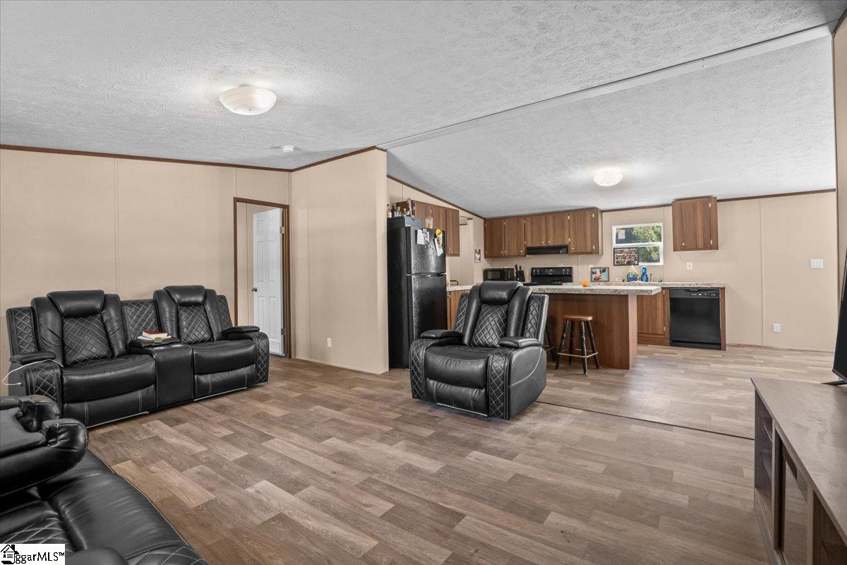 324 Cherokee Falls Road Blacksburg, SC 29702
