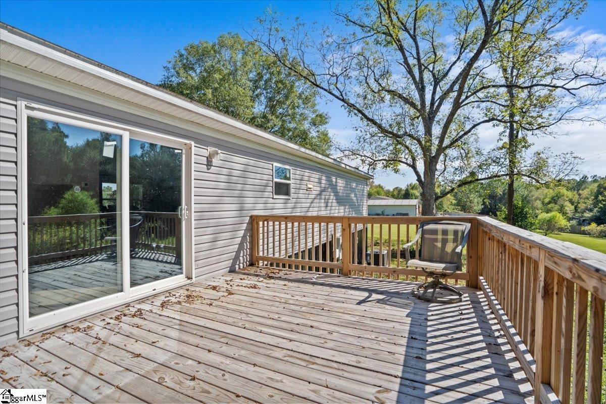 324 Cherokee Falls Road Blacksburg, SC 29702