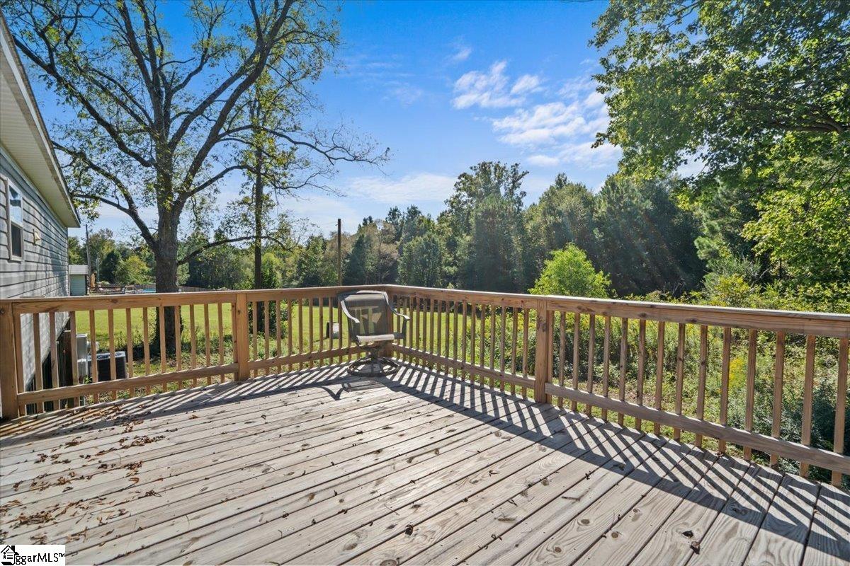 324 Cherokee Falls Road Blacksburg, SC 29702