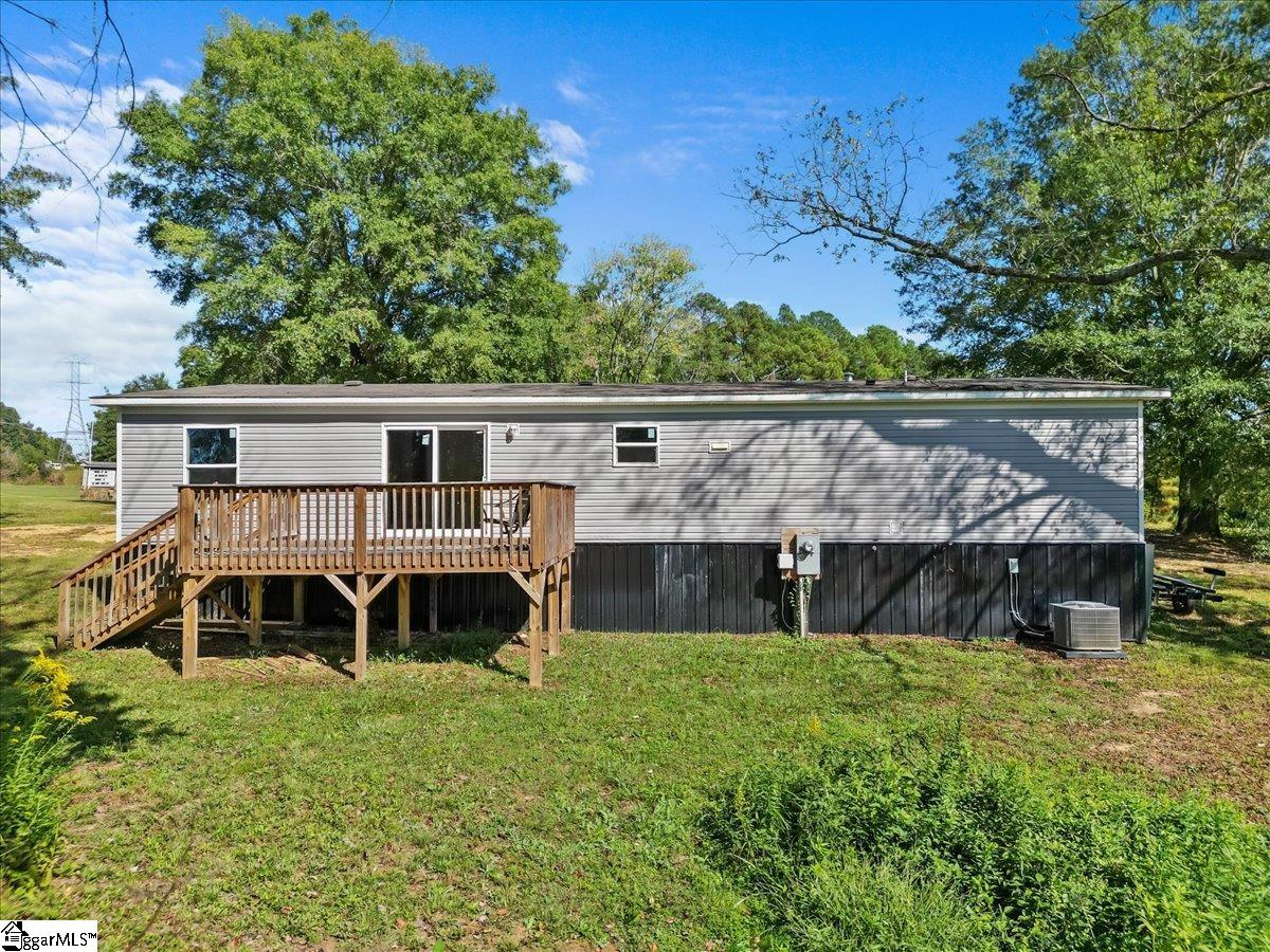 324 Cherokee Falls Road Blacksburg, SC 29702