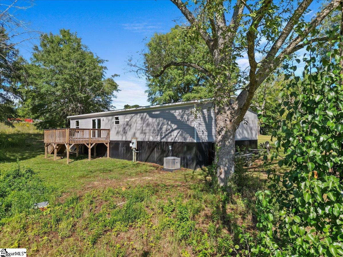 324 Cherokee Falls Road Blacksburg, SC 29702