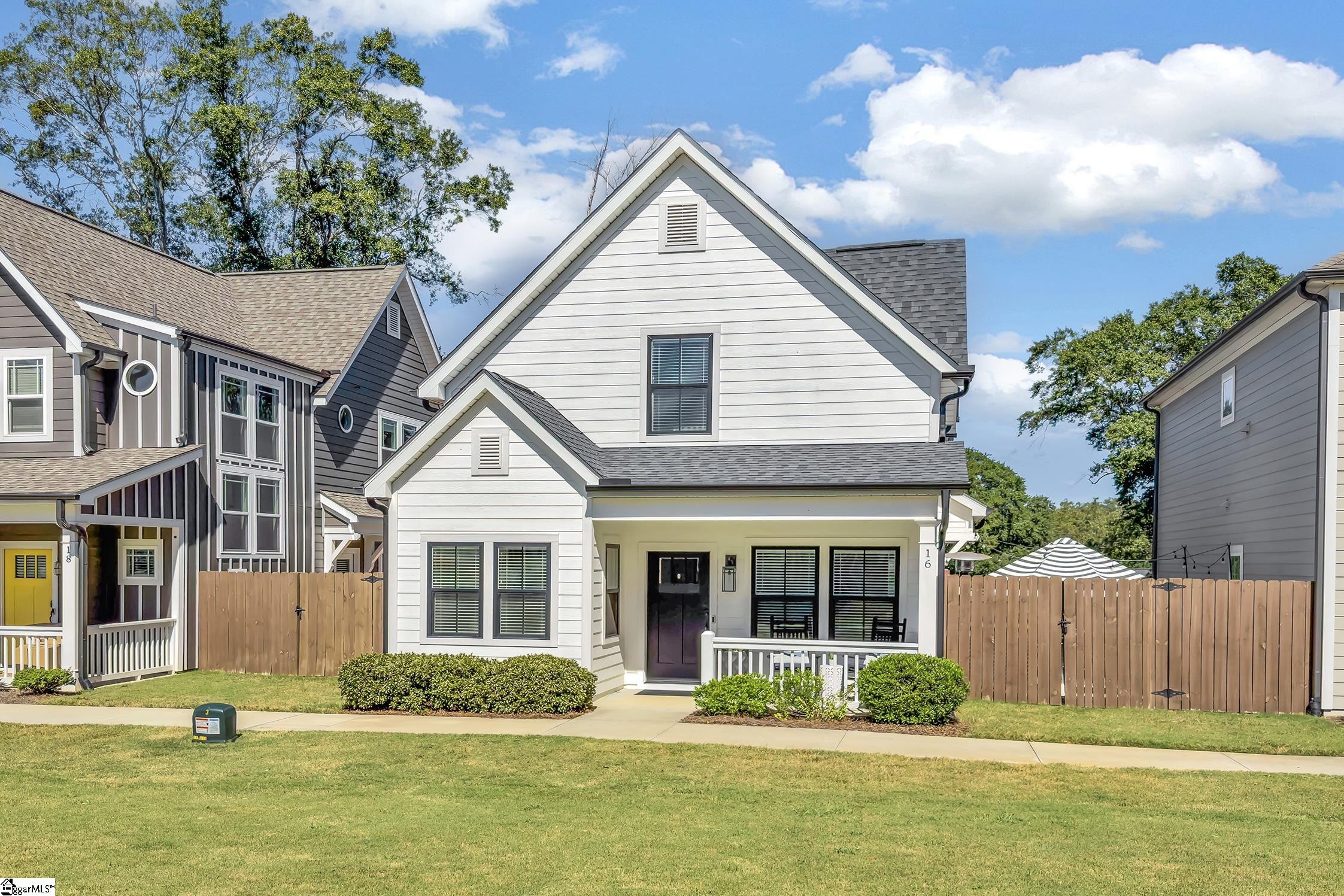 16 Ridge Knoll Circle Greenville, SC 29607