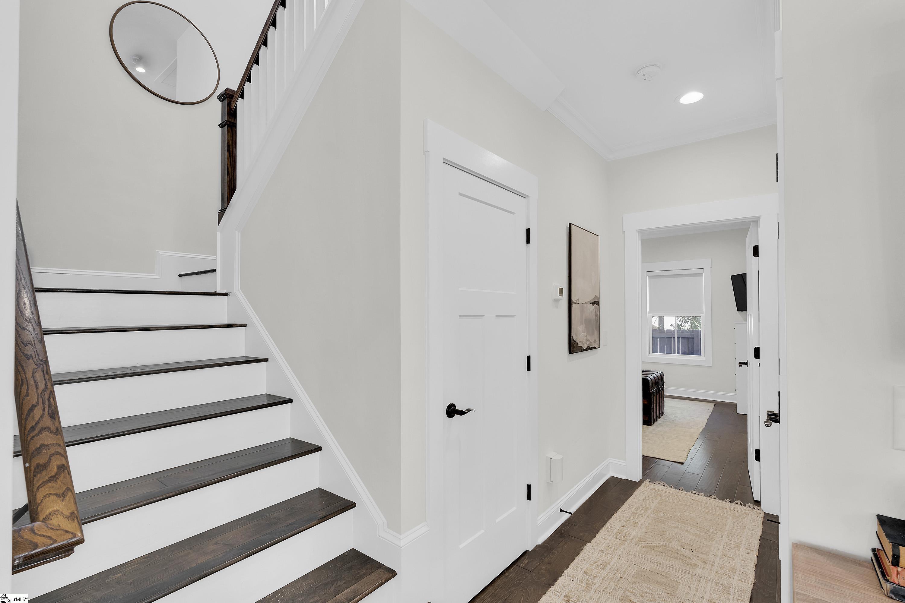 16 Ridge Knoll Circle Greenville, SC 29607