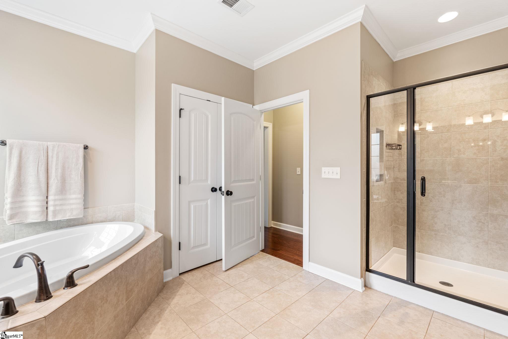 316 Scotts Bluff Drive Simpsonville, SC 29681