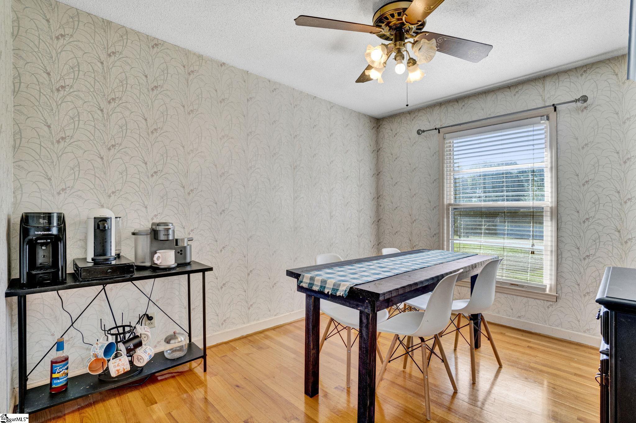 3038 Elmhurst Drive Boiling Springs, SC 29316