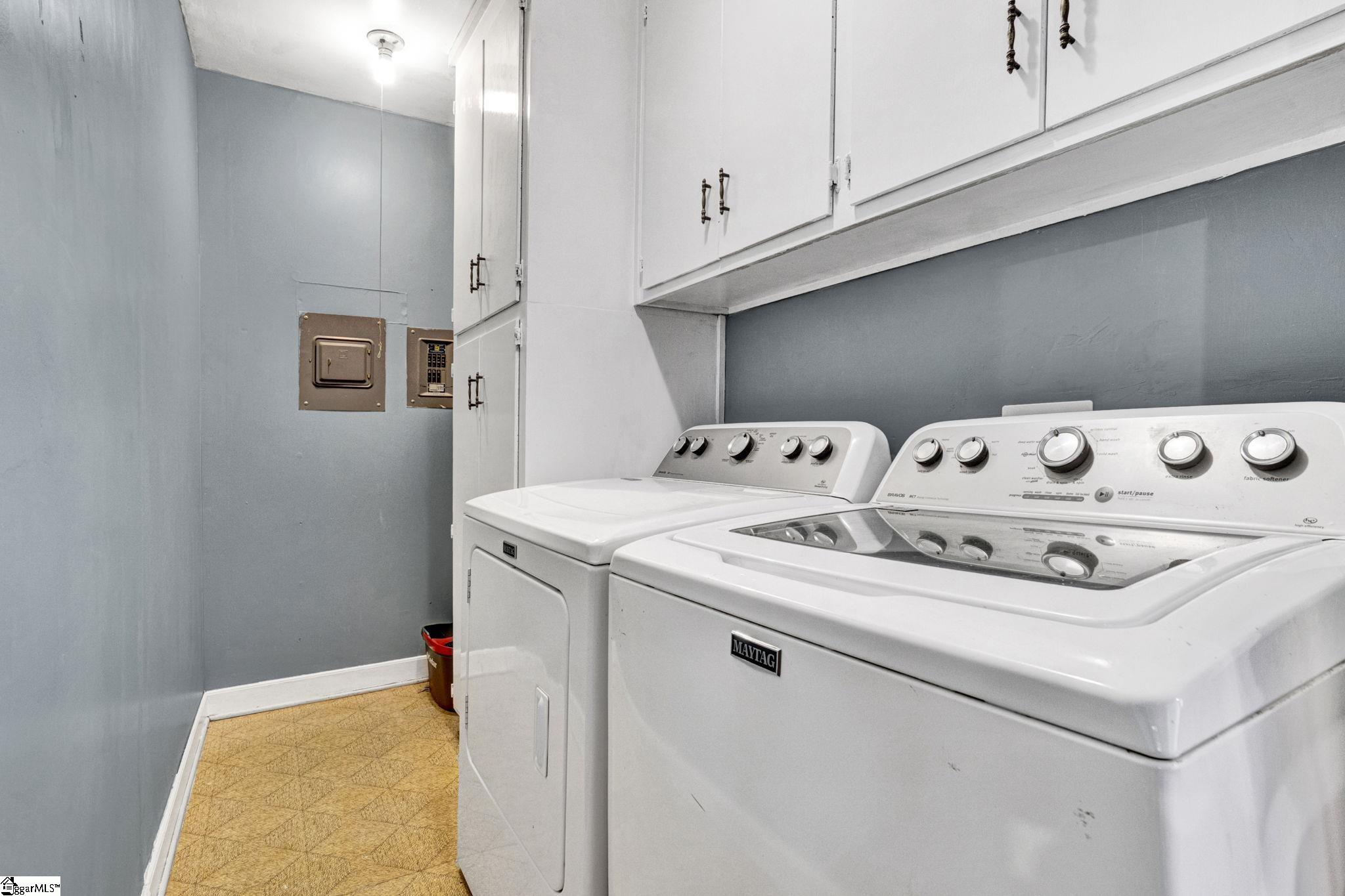 3038 Elmhurst Drive Boiling Springs, SC 29316