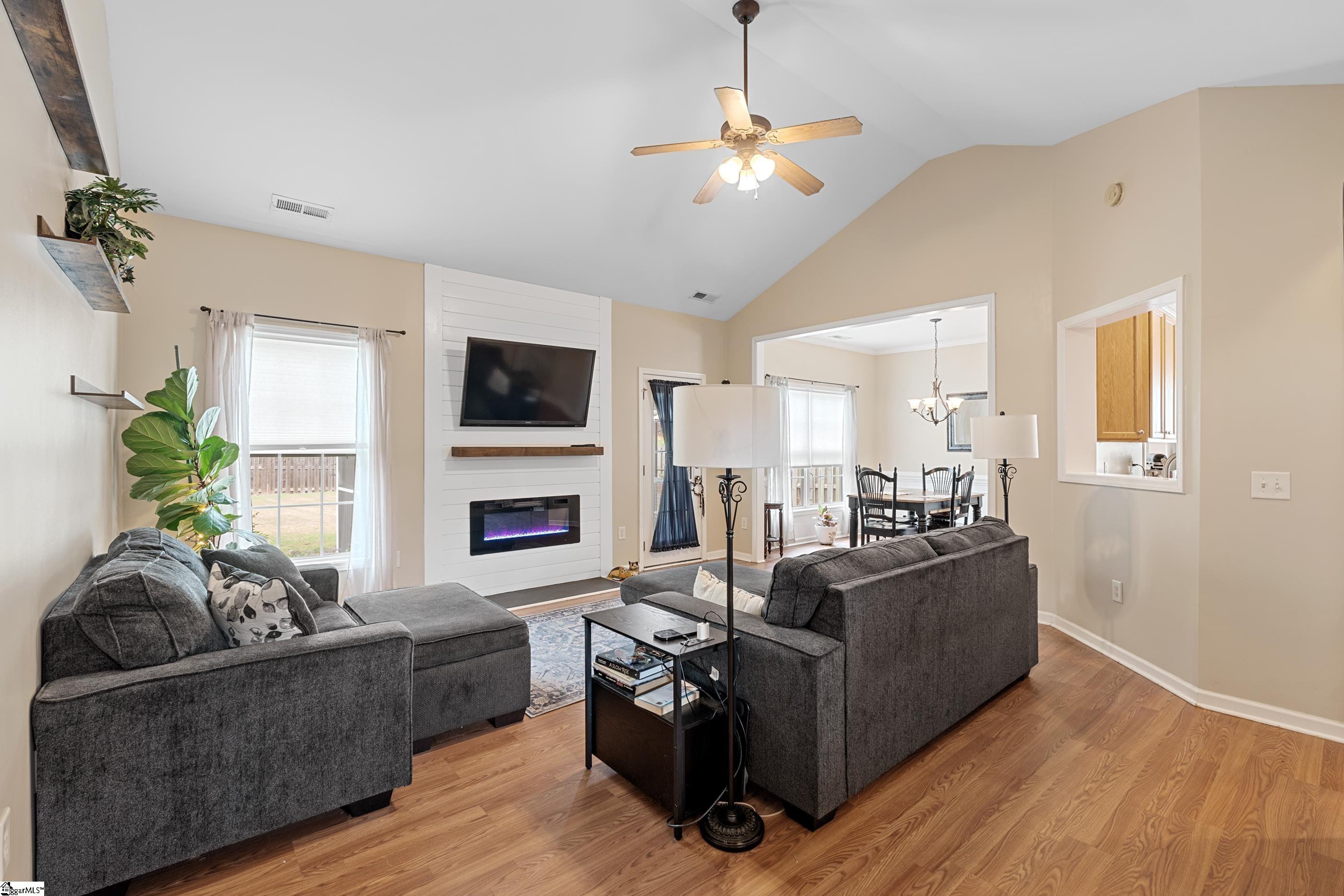3 Frostweed Court Simpsonville, SC 29680