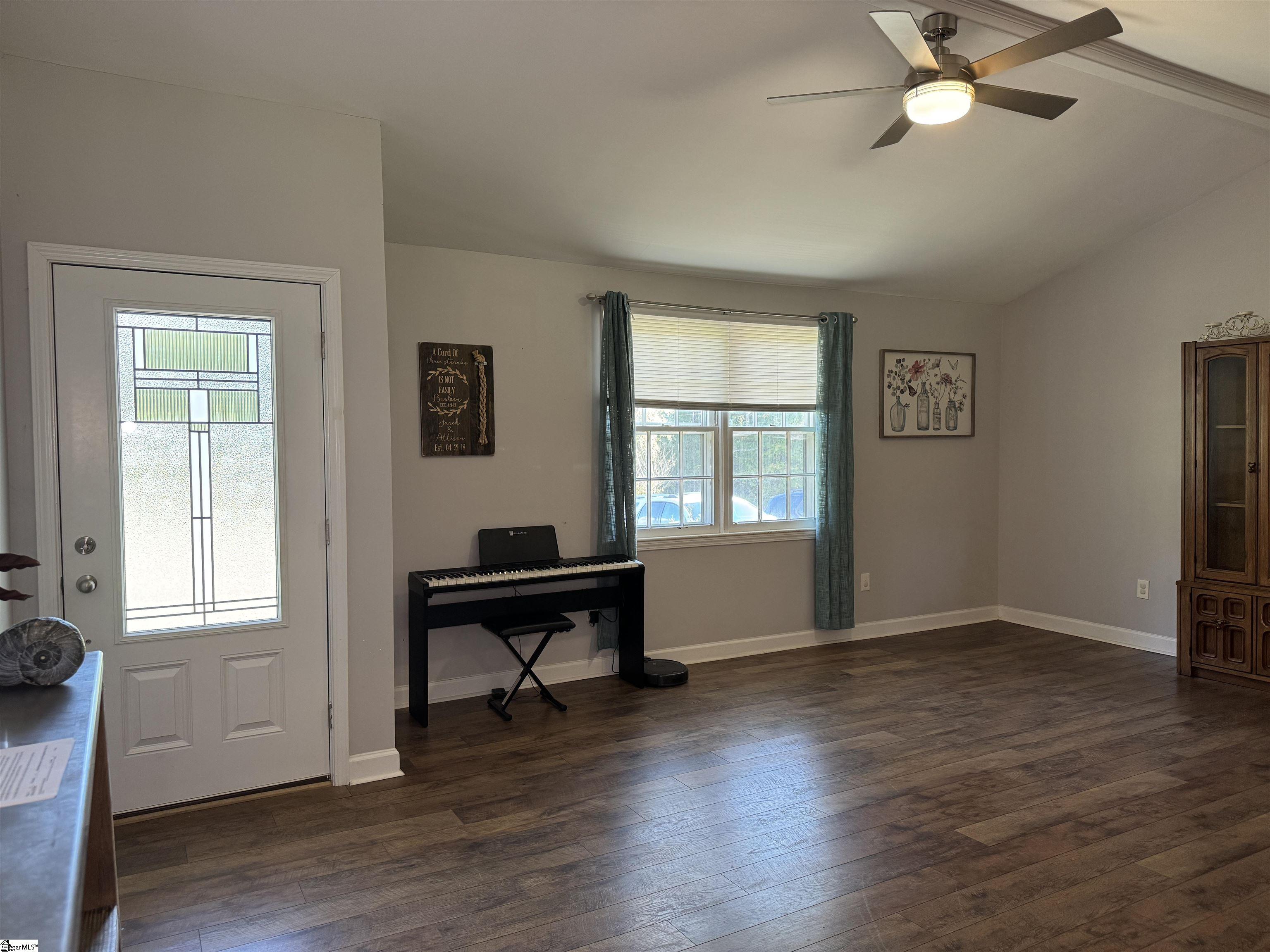 242 Redwood Drive Easley, SC 29642