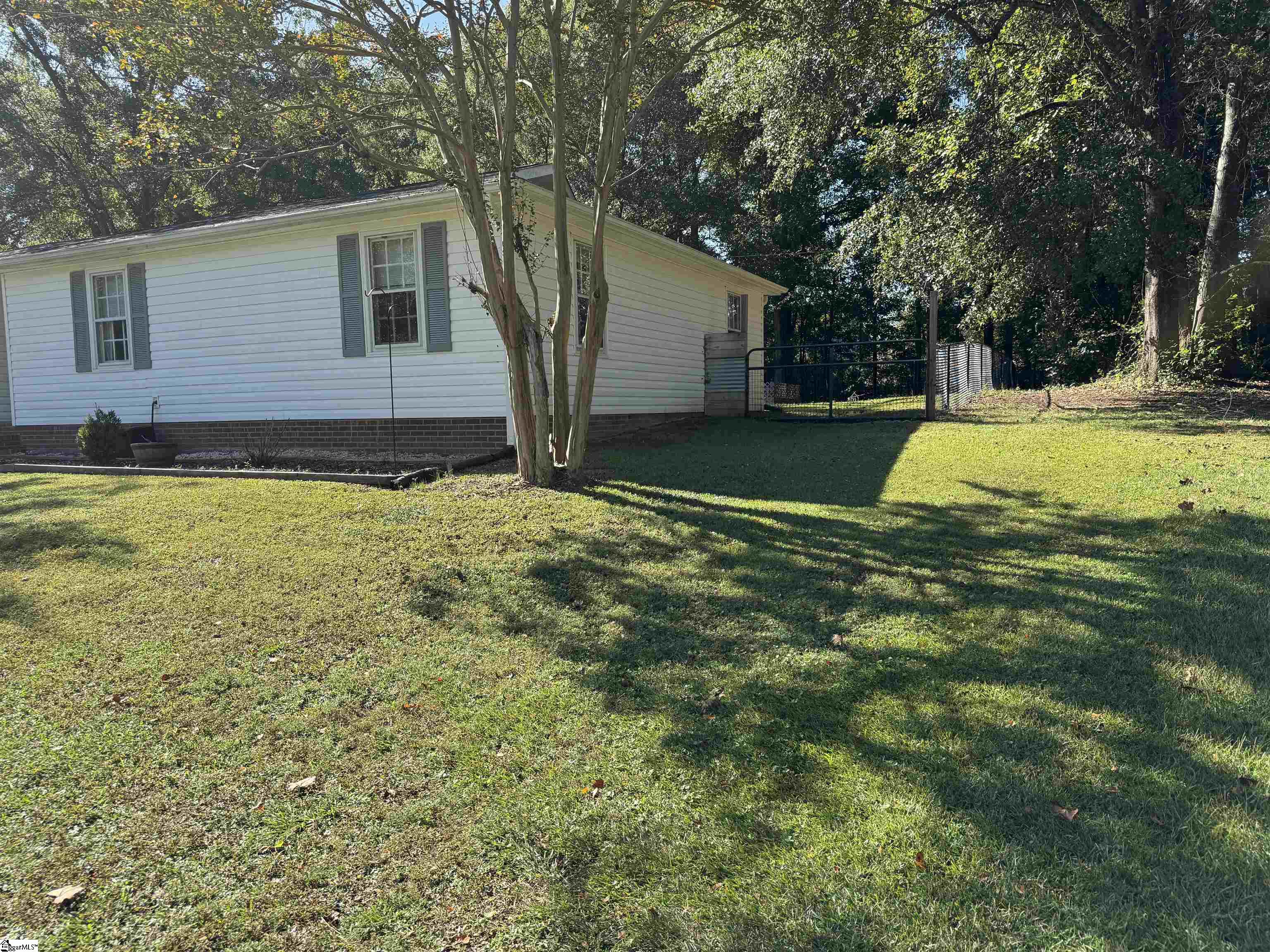 242 Redwood Drive Easley, SC 29642